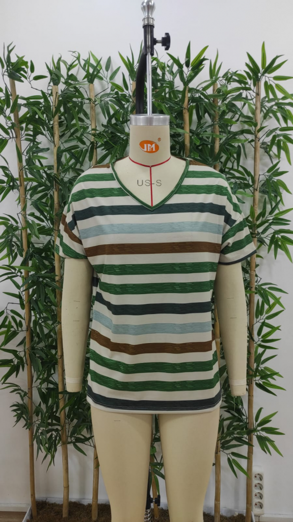 Kadın Kısa Kollu V Yaka çizgili Süprem T-shirt , 17858 - Image 6