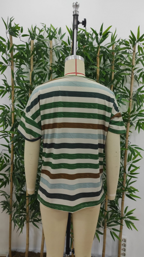 Kadın Kısa Kollu V Yaka çizgili Süprem T-shirt , 17858 - Image 8