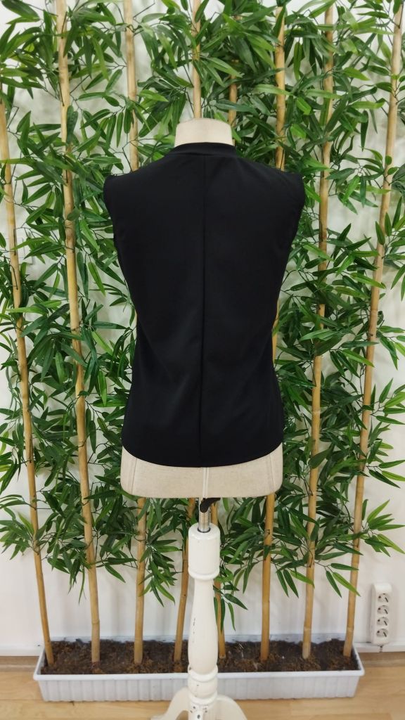Kadın Kısa Reglan Kollu Yarı Balıkçı Yaka Ithal Krep Bluz, 23690 - Image 6