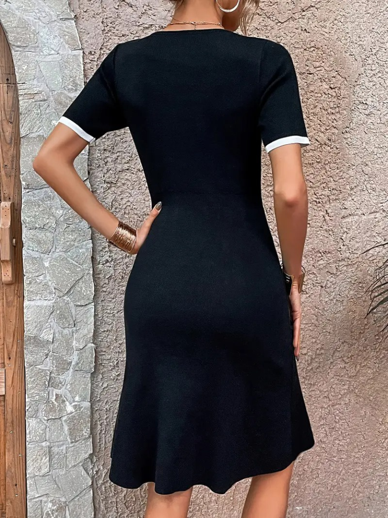 Kadın Kısa Kollu Bisiklet Yaka Yandan Yırtmaçlı Renkli şerit Detay Janjan Krep Elbise , 23910 - Image 5