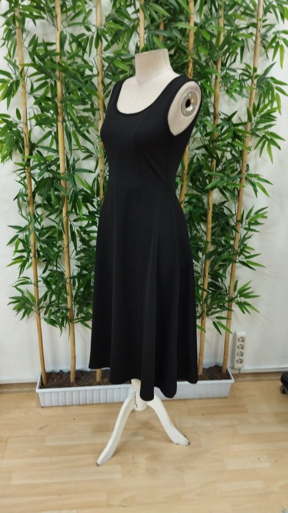 Kadın Askılı Kare Yaka Yırtmaçlı Midi Janjan Krep Elbise , 24367 - Image 7