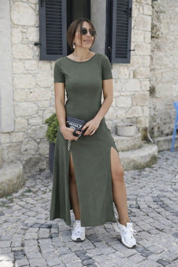 Kadın Kısa Kollu Sırt Dekolteli Yırtmaç Detaylı Viskon Elbise , 31217