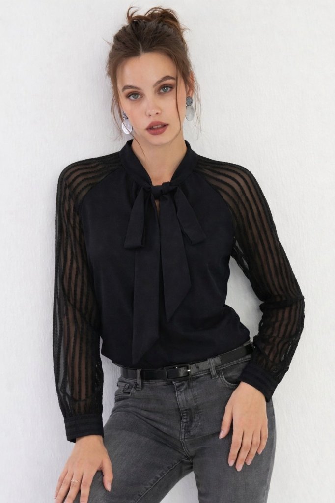 Kadın Uzun Kollu Reglan Kol Detaylı Tüllü Yakadan Bağlamalı Sandy Bluz, 30556