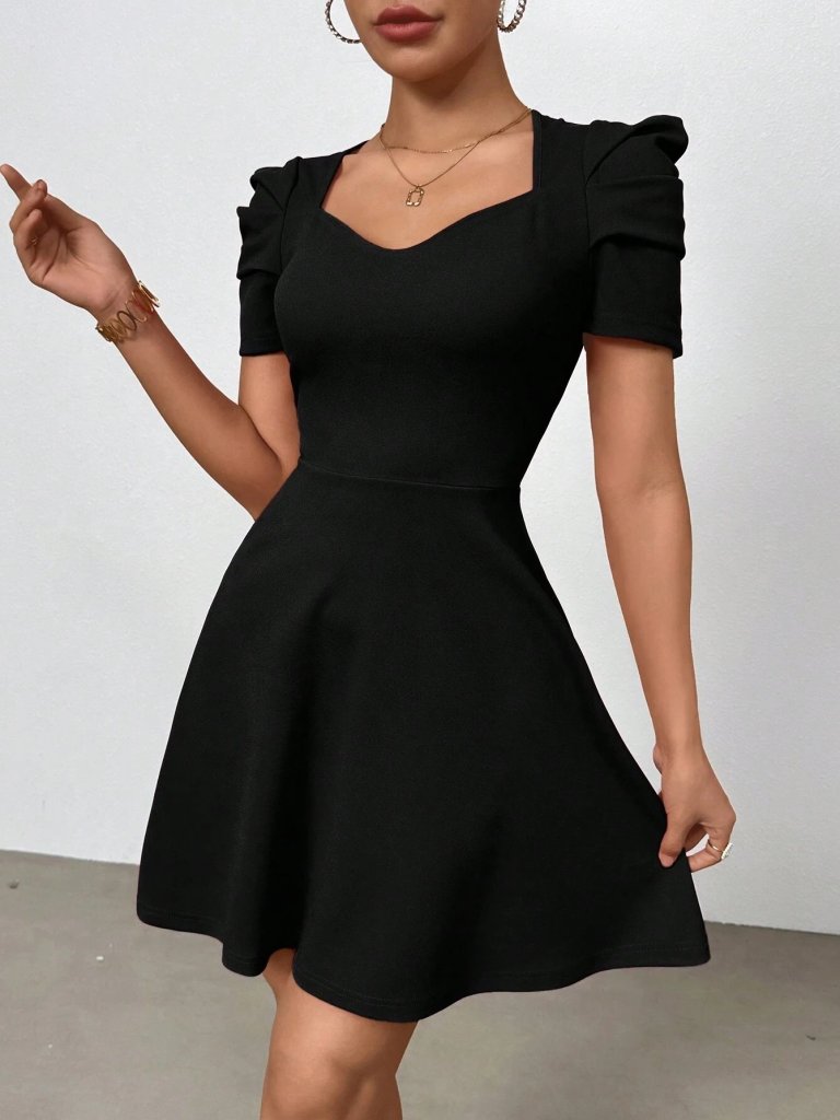 Kadın Kısa Kollu V Yakalı Kiloş Mini Ithal Krep Elbise , 30975