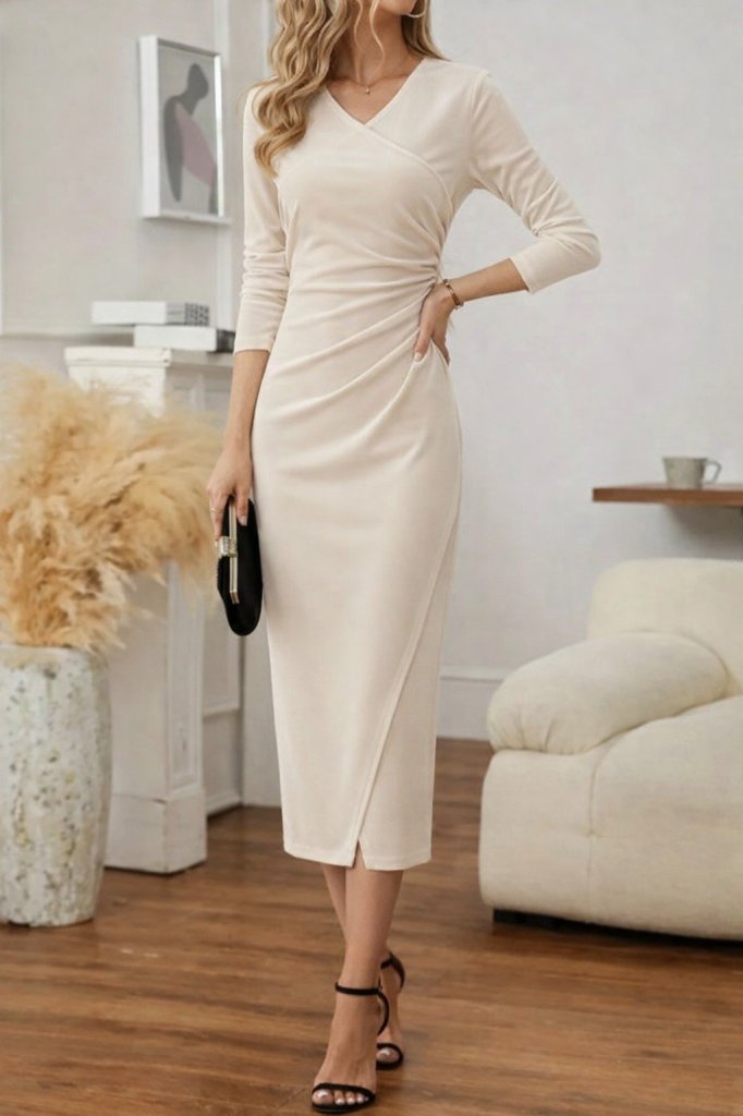 Kadın Uzun Kollu Kruvaze Yakalı Yandan Büzgülü önden çapraz Detaylı Midi Kadife Elbise , 29118