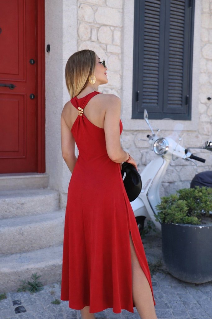 Kadın Omuzlardan Açık Arkadan Toka Detaylı Yırtmaçlı Uzun Viskon Elbise, 31764