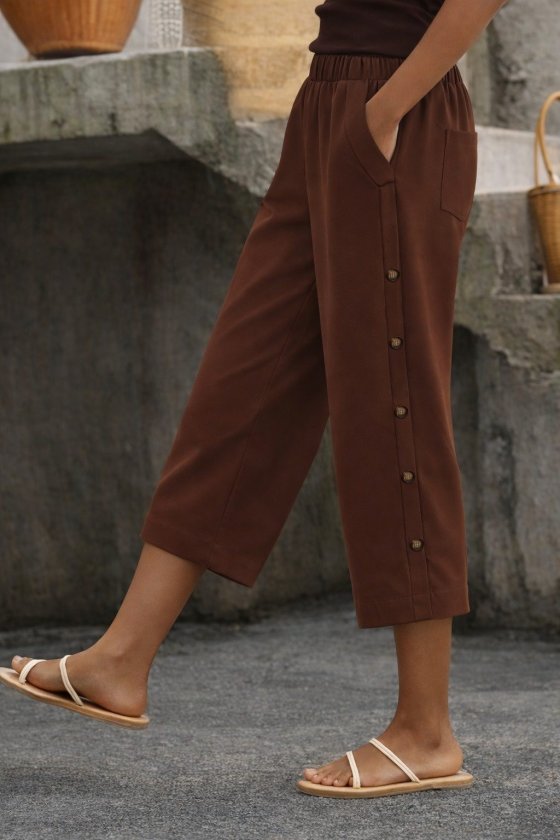 Kadın Yüksel Bel Lastikli Yandan Dügme Detaylı Midi Pantolon, 33562