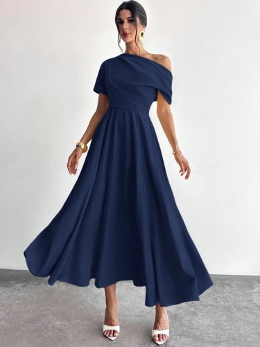 Kadın Omuzdan Açık Kısa Kollu Omuzdan Pileli Uzun Janjan Krep Elbise, 32979