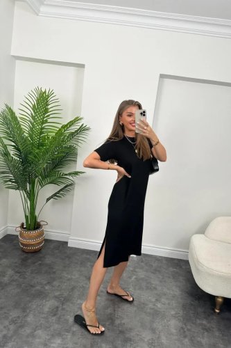 Kadın Kısa Kollu Yırtmaç Detaylı Salaş Viskon Elbise , 23932